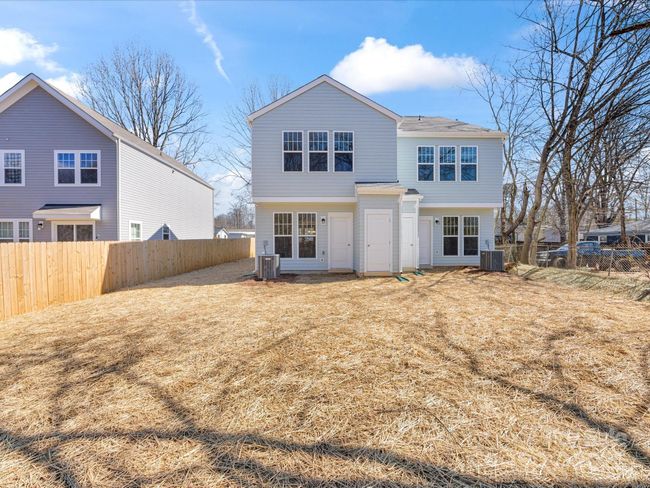 3215 Isenhour St, Townhouse with 3 bedrooms, 3 bathrooms and null parking in Charlotte NC | Image 39