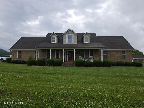 104 Dove Ln, Speedwell, TN, 37870-7981 | Card Image