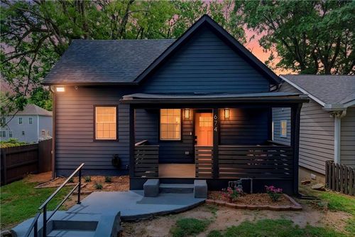 674 Jett St Nw, Atlanta, GA, 30318-8539 | Card Image