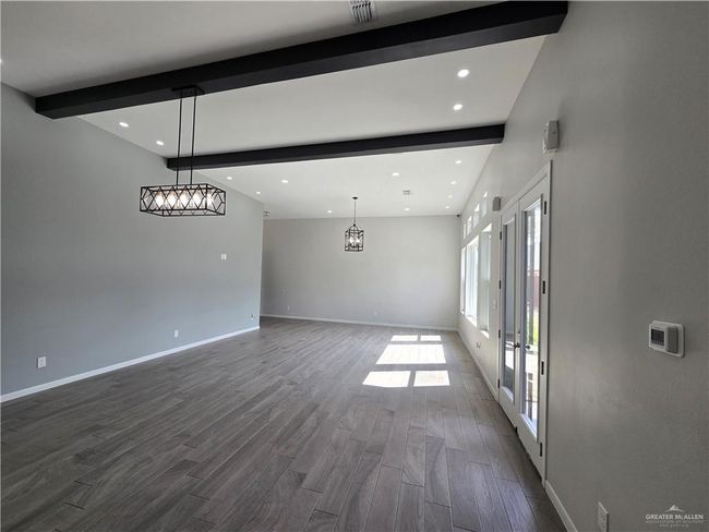 202 Constellation Dr, House other with 4 bedrooms, 4 bathrooms and 2 parking in Pharr TX | Image 5