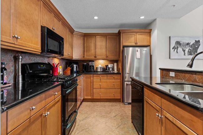 318 - 155 Crossbow Place, Condo with 2 bedrooms, 3 bathrooms and 1 parking in Canmore AB | Image 16