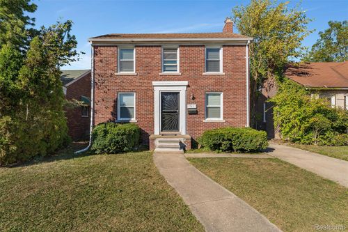 15411 Young St, Detroit, MI, 48205-3661 | Card Image