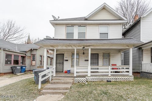 423 Langdon St, Toledo, OH, 43609-2739 | Card Image