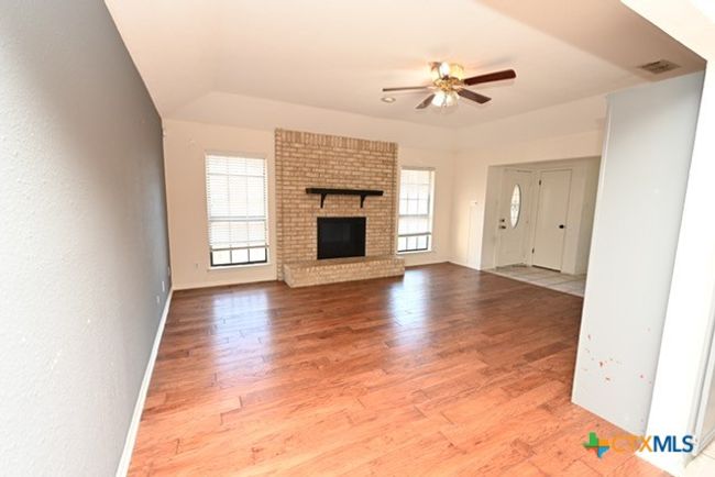 2003 Cedarview Dr, House other with 4 bedrooms, 2 bathrooms and null parking in Killeen TX | Image 4