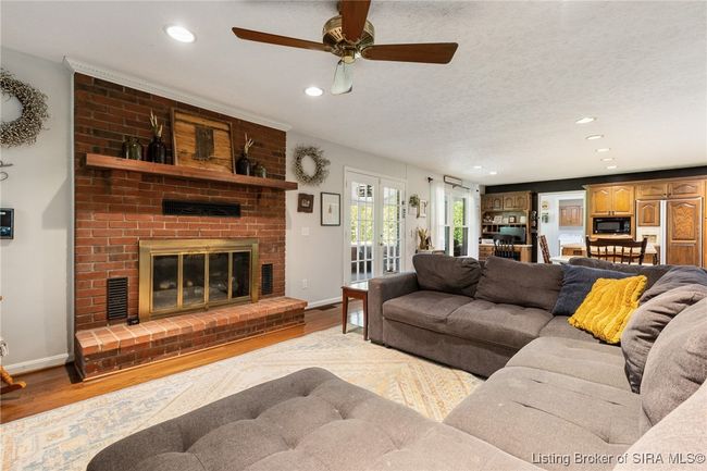 800 Yankee Way Sw, Home with 4 bedrooms, 4 bathrooms and null parking in Corydon IN | Image 4