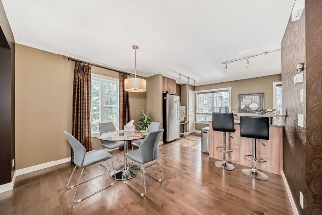 211 Mckenzie Towne Link Se, Home with 2 bedrooms, 2 bathrooms and 2 parking in Calgary AB | Image 9