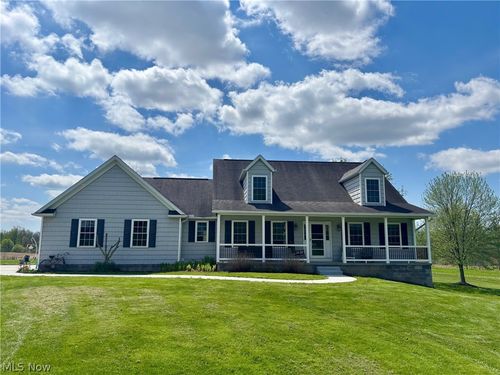 2948 Old Forge Rd, Kent, OH, 44240-6728 | Card Image