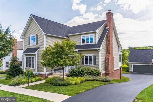 1006 Linden Ave, CHESTER SPRINGS, PA, 19425-3662 | Card Image