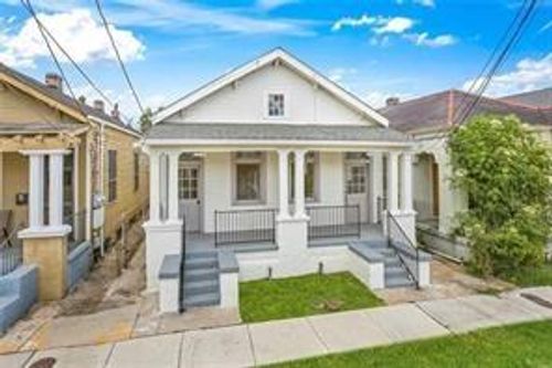 1716 Fern St, New Orleans, LA, 70118-4109 | Card Image