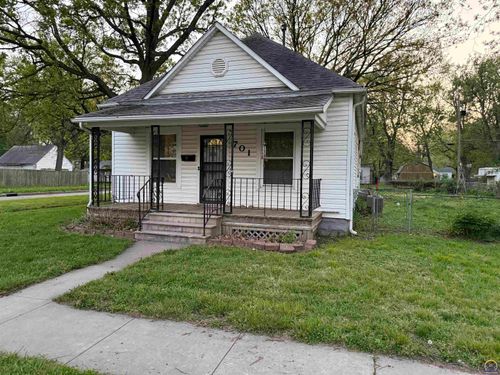 701 Ne Poplar St, Topeka, KS, 66616-1320 | Card Image