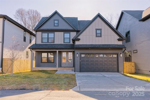 3905 Plainview Rd, Charlotte, NC, 28208-2950 | Card Image