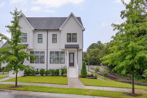 4902 Trek Ln, Raleigh, NC, 27606-5664 | Card Image