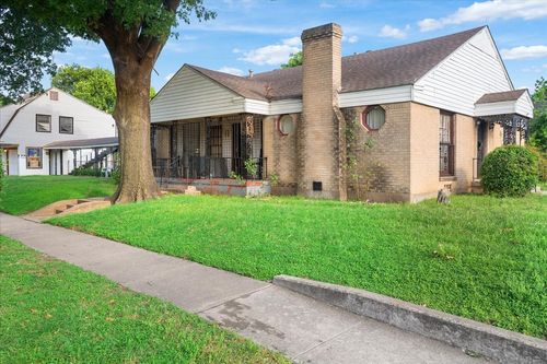 1718 S Marsalis Ave, Dallas, TX, 75216-1448 | Card Image
