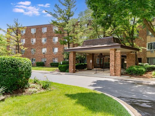 apt-410-1500 Robin Cir, Hoffman Estates, IL, 60169-1118 | Card Image