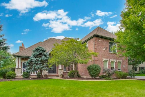 7215 Inverway Dr, Village Of Lakewood, IL, 60014-6618 | Card Image