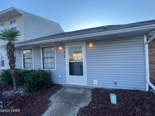 132 Parker Village Cir, Panama City, FL, 32404-6750 | Card Image
