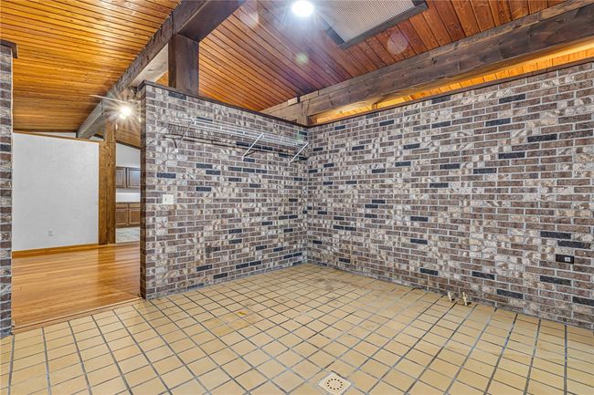 1369 Old Pulaski Rd, House other with 3 bedrooms, 3 bathrooms and 4 parking in Neshannock Twp PA | Image 28