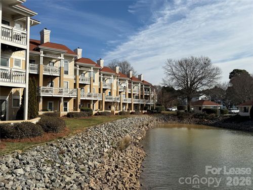 apt-m-18009 Kings Point Dr, Cornelius, NC, 28031-0030 | Card Image