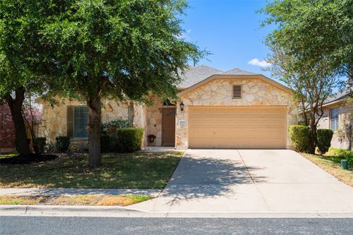 4498 Heritage Well Ln, Round Rock, TX, 78665-1261 | Card Image