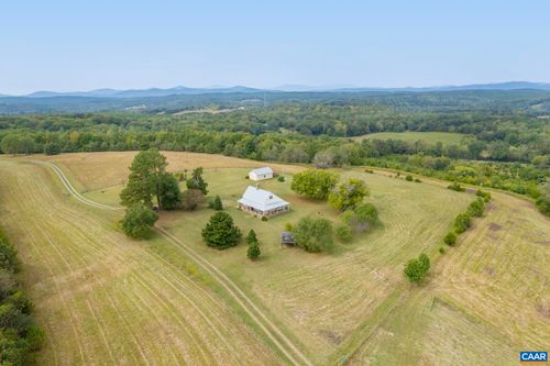 12534 Howardsville Rd, HOWARDSVILLE, VA, 24562-4008 | Card Image