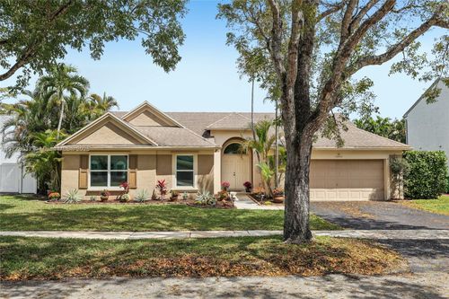 10095 Sw 55th Ln, Cooper City, FL, 33328-5625 | Card Image