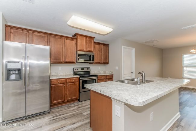 11289 Christi Oaks Dr, House other with 4 bedrooms, 2 bathrooms and null parking in JACKSONVILLE FL | Image 5