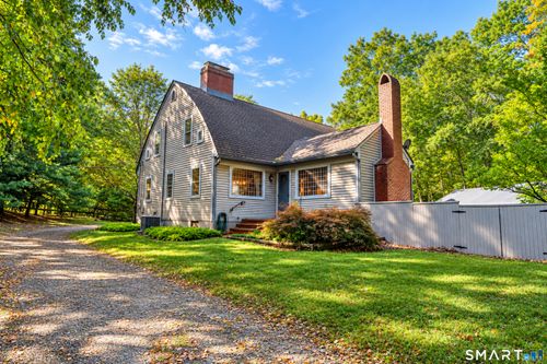 62-J Patricia Ave, North Stonington, CT, 06359-1068 | Card Image