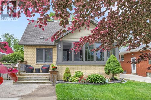 855 Belle Isle View Blvd, Windsor, ON, N8S3G4 | Card Image