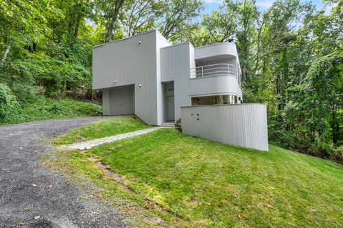 156 Millerton Rd, Sharon, CT, 06069-2071 | Card Image