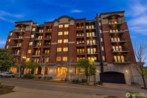 704-505 Broadway, Tacoma, WA, 98402-3997 | Card Image