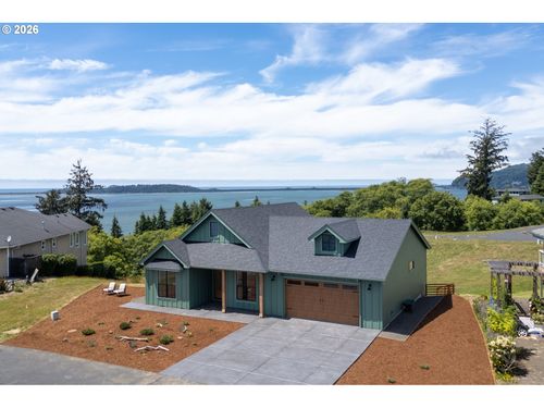 5070 Ocean Ct, BayCity, OR, 97107 | Card Image