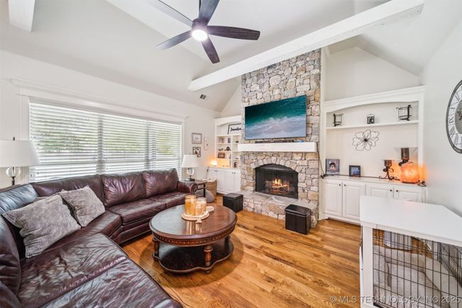 6922 Hackberry Rdg, House other with 5 bedrooms, 5 bathrooms and null parking in Owasso OK | Image 37