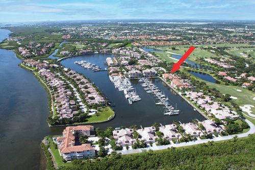 101-5520 E Harbor Village Dr, Vero Beach, FL, 32967-7369 | Card Image