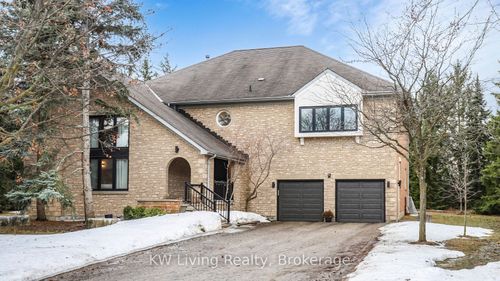 7 Wendover Crt, Richmond Hill, ON, L4B3G4 | Card Image