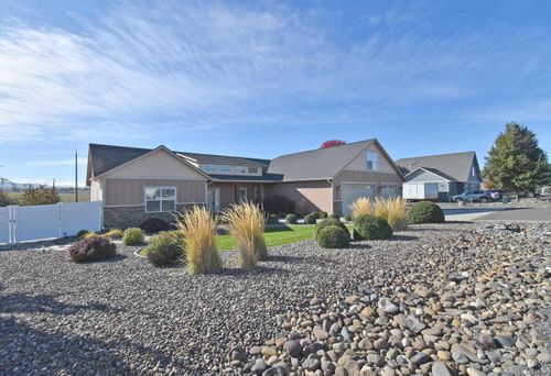 2212 Wheatlands Ave, Lewiston, ID, 83501-6255 | Card Image