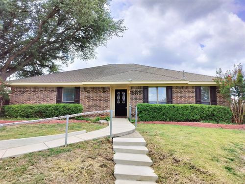 2110 Teton, Carrollton, TX, 75006-2820 | Card Image