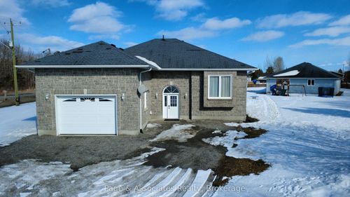 976 Levac Road, West Nipissing, ON, P0H1G0 | Card Image