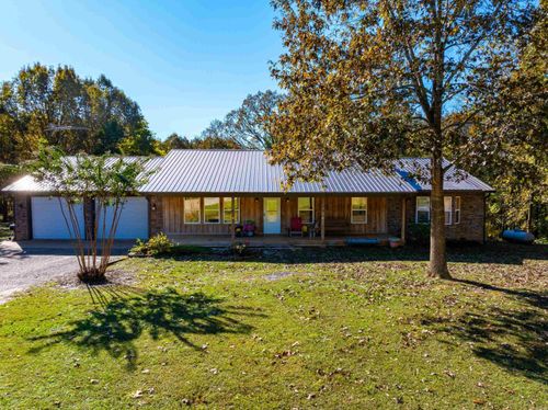 207 Earl Rd, Evening Shade, AR, 72532-9240 | Card Image