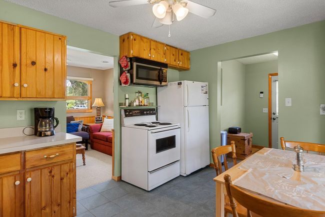 17-web-or-mls-652_330th_Ave-114.jpg | Image 11