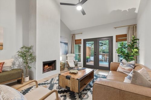 b-8001 Forest Mesa Dr, Austin, TX, 78759-8711 | Card Image