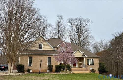 8143 Seaview Dr, Chesterfield, VA, 23838-5109 | Card Image