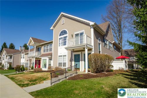 1923 Delancey St, Hellertown, PA, 18055-2834 | Card Image