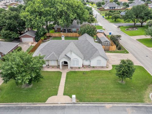 1416 Dendron Dr, Hewitt, TX, 76643-3943 | Card Image