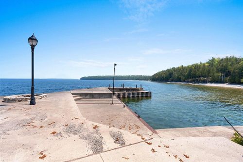 810 Wisconsin Bay Road, LIBERTY GROVE, WI, 54210 | Card Image