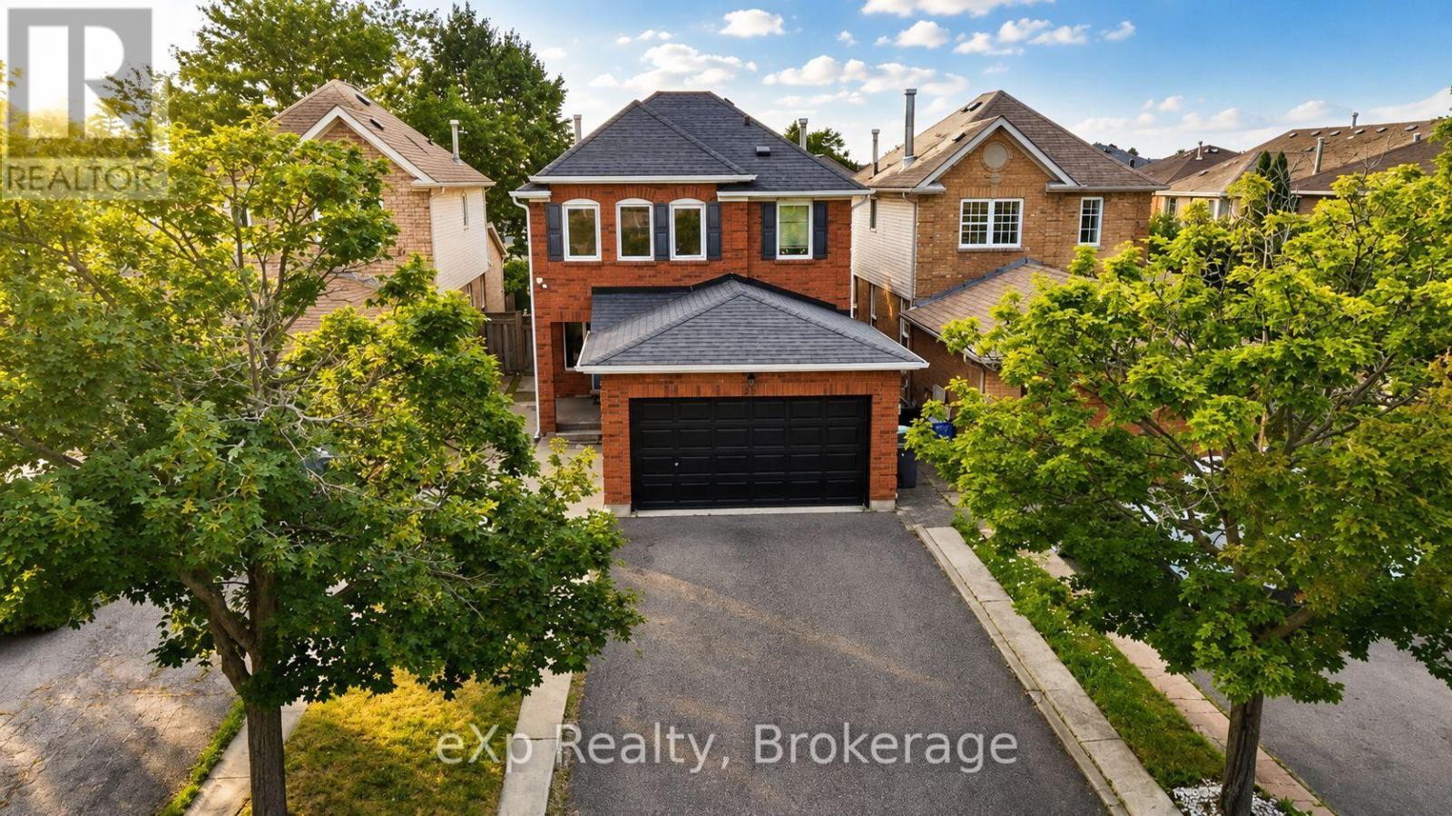 Residential in Brampton (Fletcher's West) 2