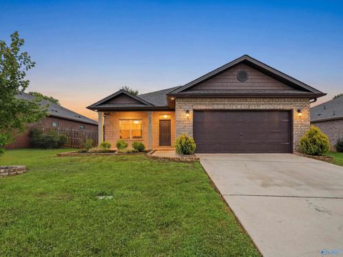 210 Poplar Hollow Dr, Harvest, AL, 35749-6604 | Card Image