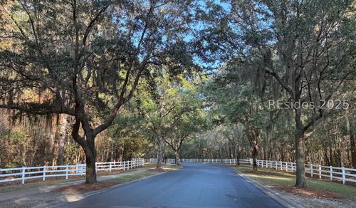 287 Old Bridge Dr, Bluffton, SC, 29910-5846 | Card Image