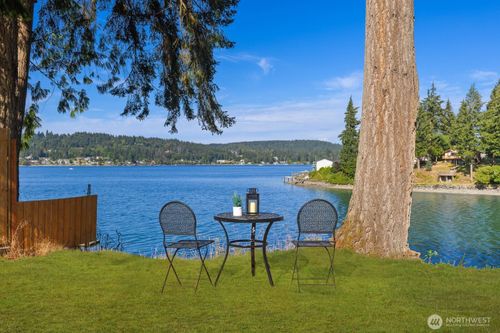 16468 Thorpe Rd Ne, Poulsbo, WA, 98370-8010 | Card Image