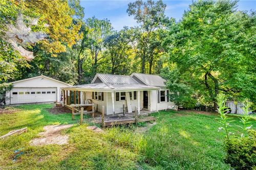 123 Old Linville Road, Kernersville, NC, 27284 | Card Image