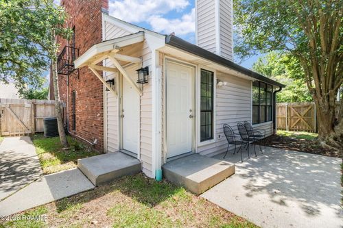 d-200 Curtis St, Lafayette, LA, 70506-4566 | Card Image